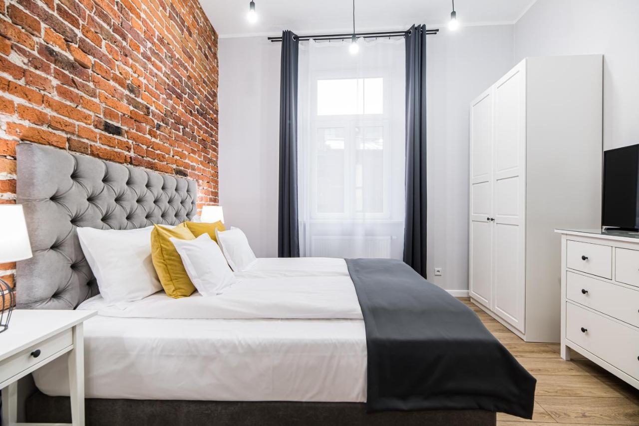 Attractive Apartment Oldtown Near Thetrain Station Cracóvia Exterior foto